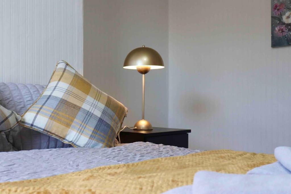 Apartamento Peaceful 2 Bed House Free Wifi And Parking Leeds  Exterior foto